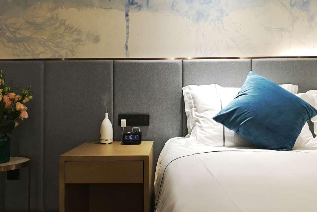 Ramada Encore Hangzhou Aoti Room photo